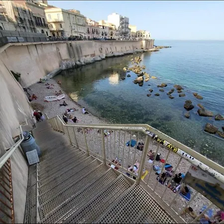 Дом отдыха Ortigia Plemmirio Al Piano Terra