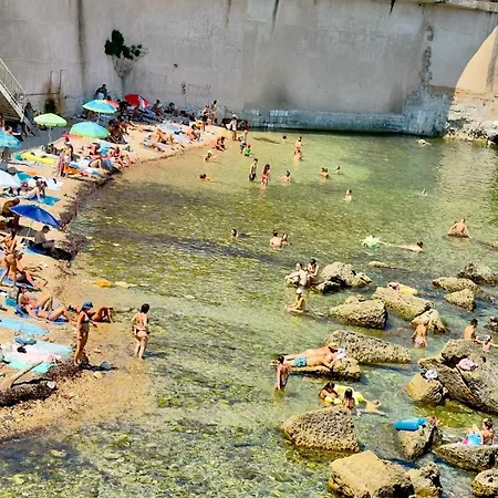 Ortigia Plemmirio Al Piano Terra Дом отдыха *